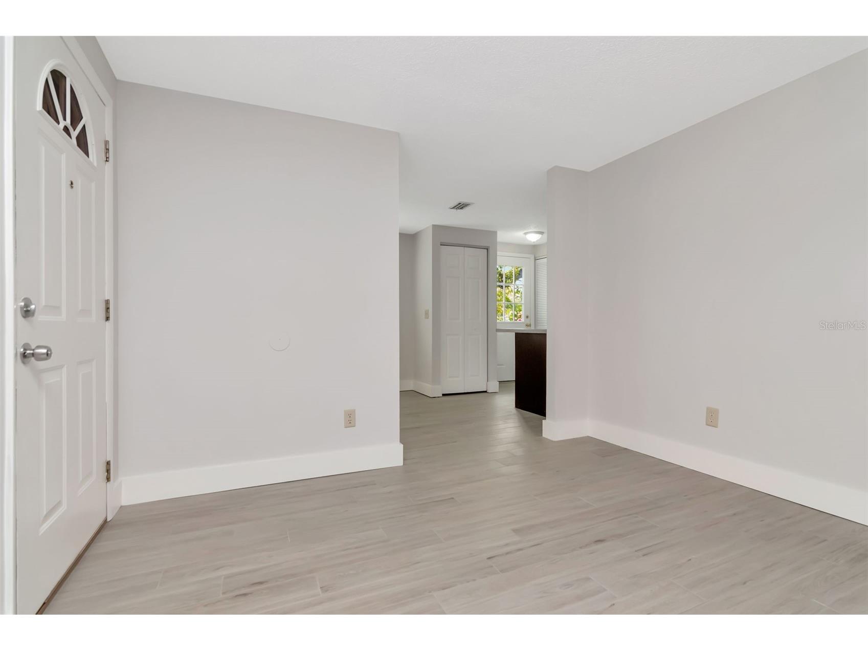 2826 W Shelton Avenue Tampa FL 33611 TB8488066 image6