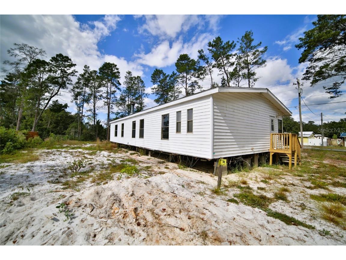 28260 Bougainvillea Avenue Paisley FL 32767 O6155440 image1