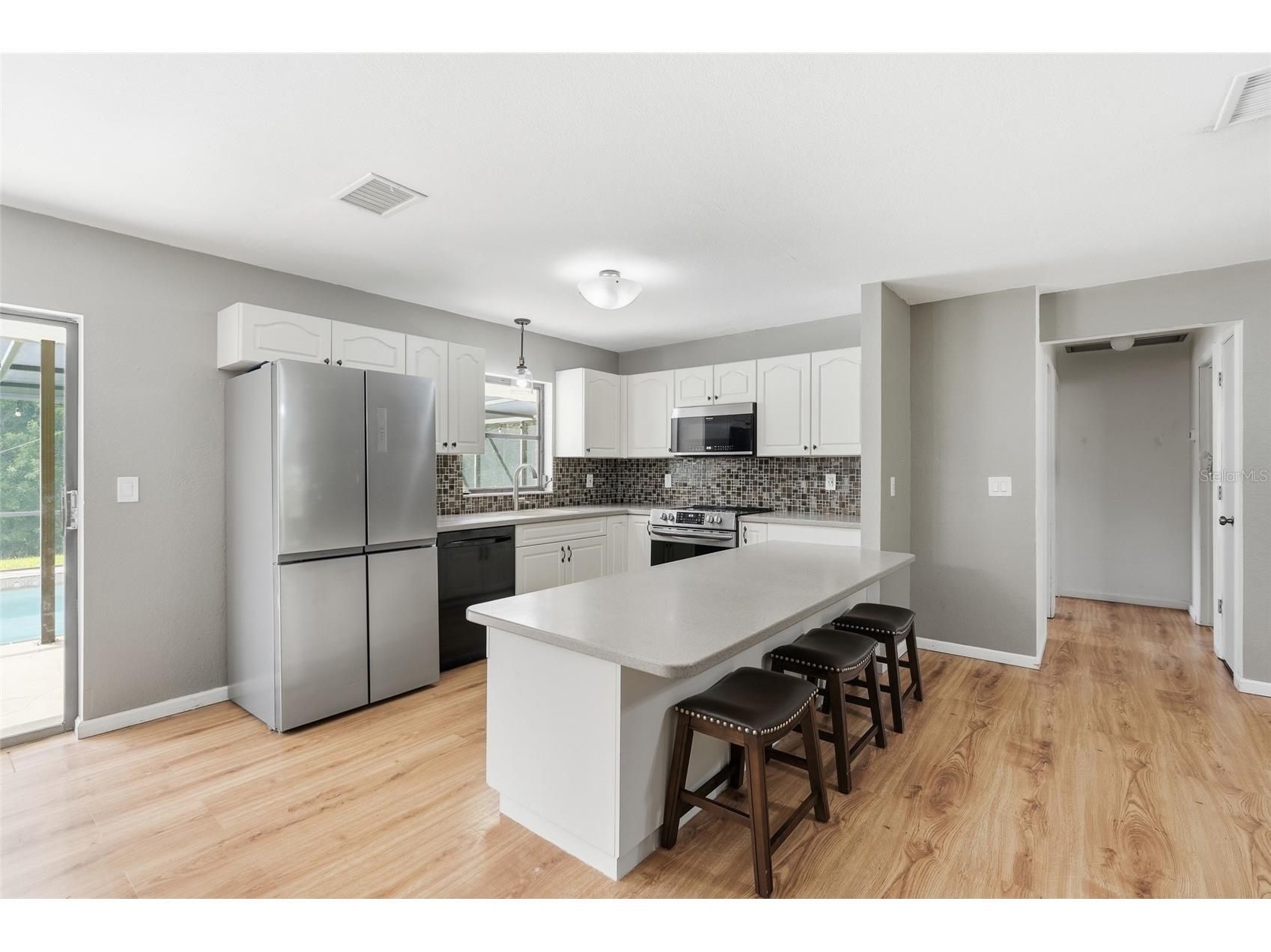 28265 Morningside Drive Punta Gorda FL 33955 C7528694 image2