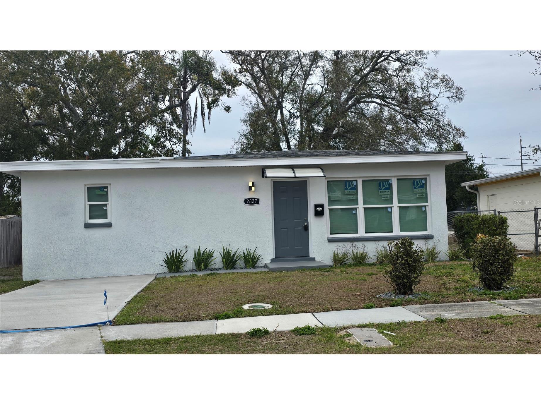 2827 16th Avenue S Saint Petersburg FL 33712 TB8488782 image1