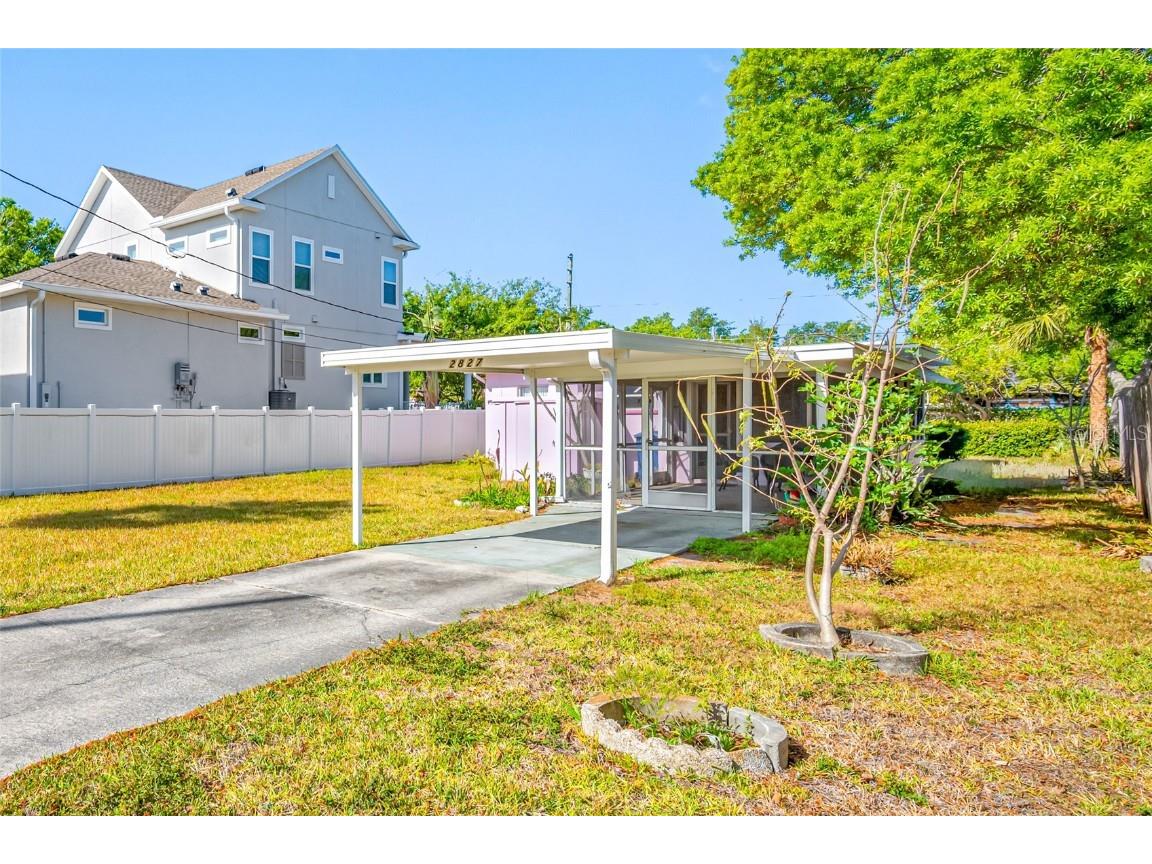 2827 1st Street NE Saint Petersburg FL 33704 TB8366395 image2