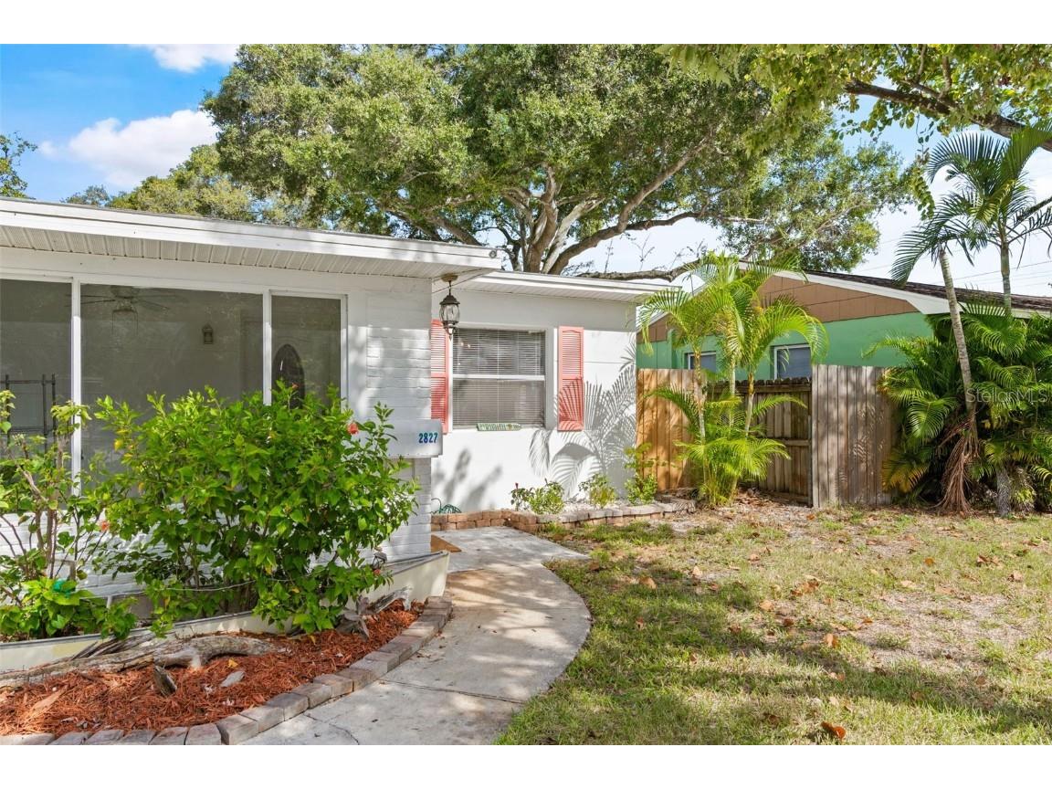 2827 36th Avenue N Saint Petersburg FL 33713 U8219357 image1