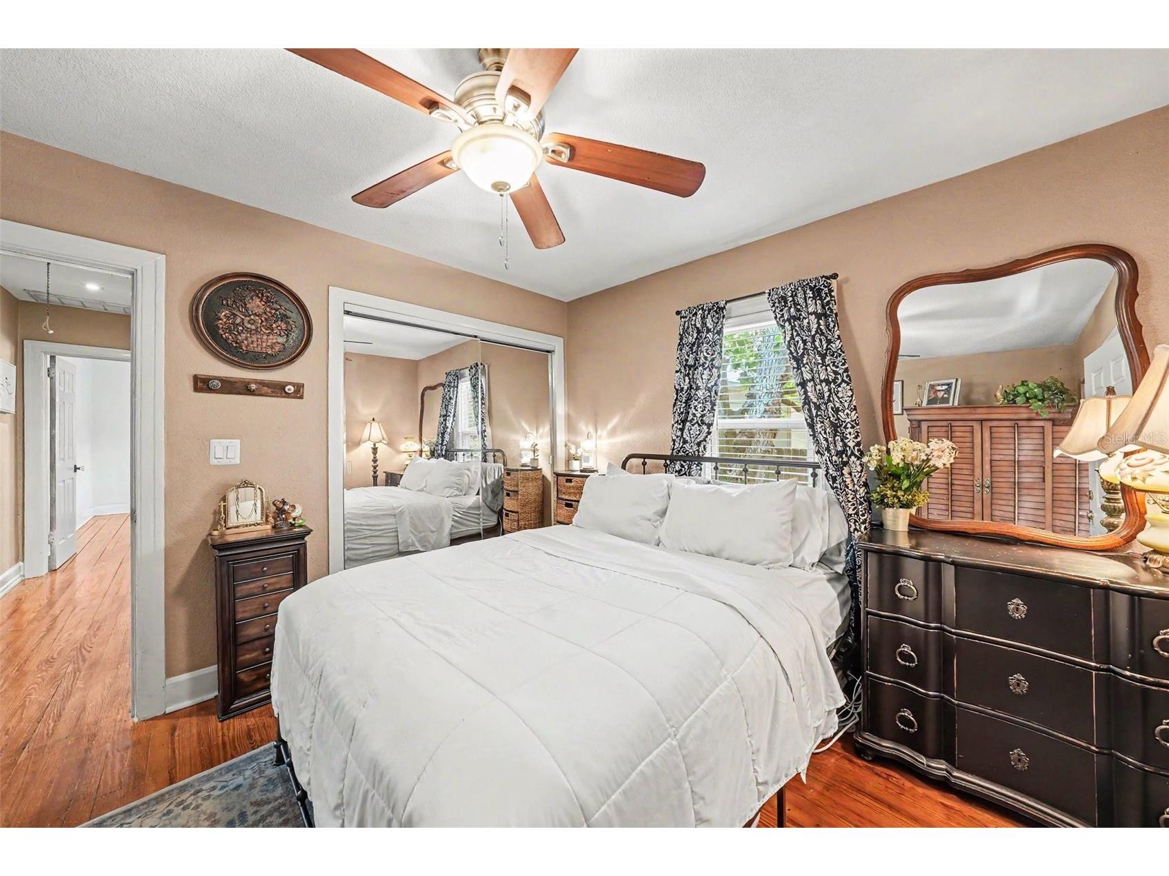 2827 9th Avenue N Saint Petersburg FL 33713 TB8505963 image12