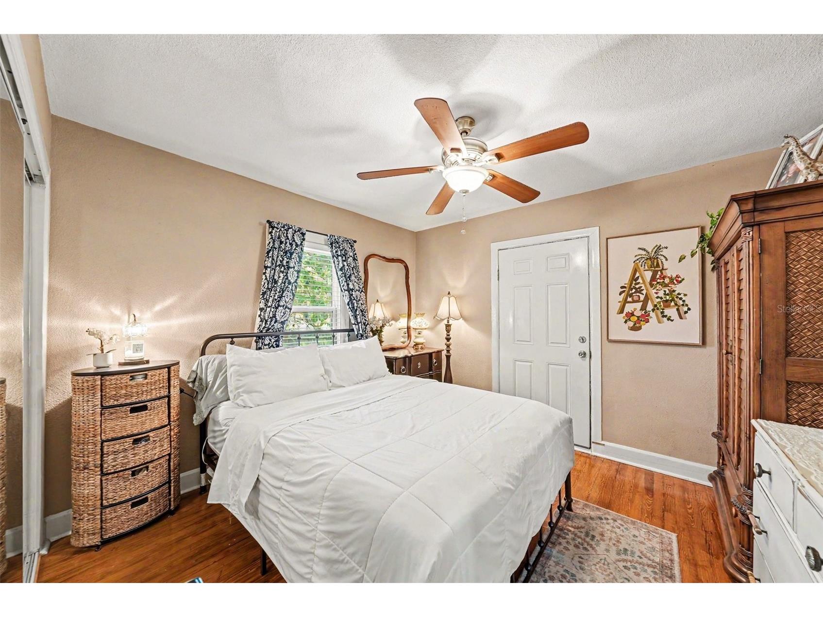 2827 9th Avenue N Saint Petersburg FL 33713 TB8505963 image13
