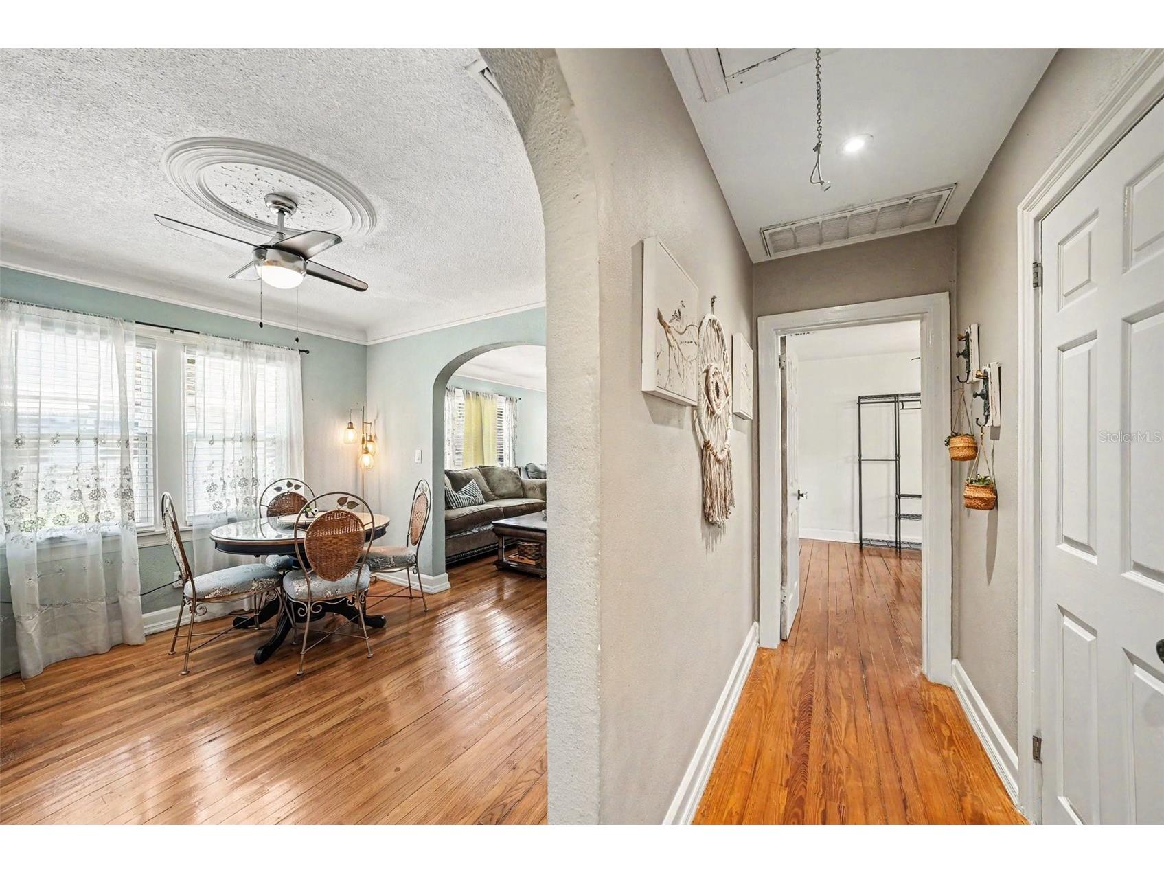 2827 9th Avenue N Saint Petersburg FL 33713 TB8505963 image6