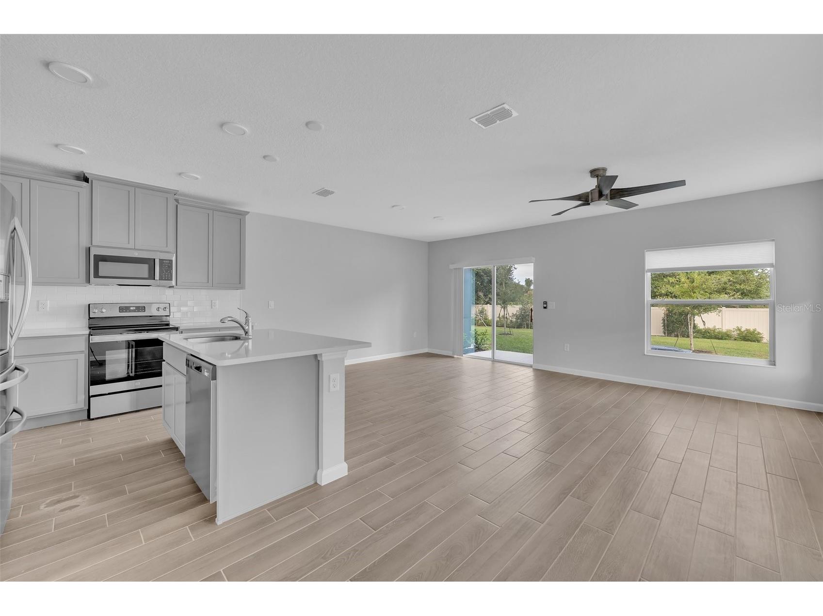 2827 Narcoossee Commons Way Saint Cloud FL 34771 O6410400 image4