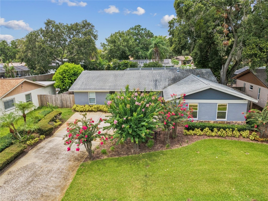 2827 Oak Tree Lane Palm Harbor FL 34684 W7877002 image1