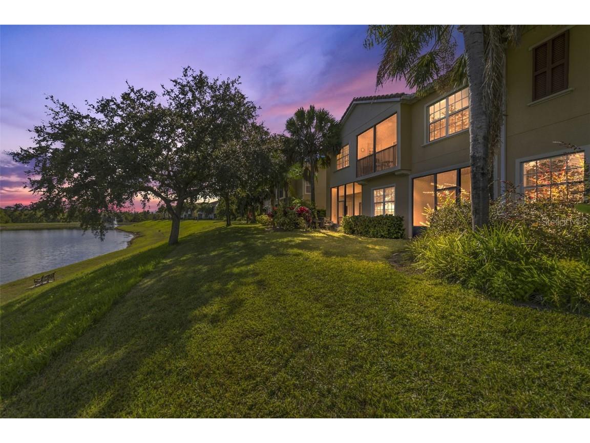 2827 Oakwater Drive Kissimmee FL 34747 S5138146 image2