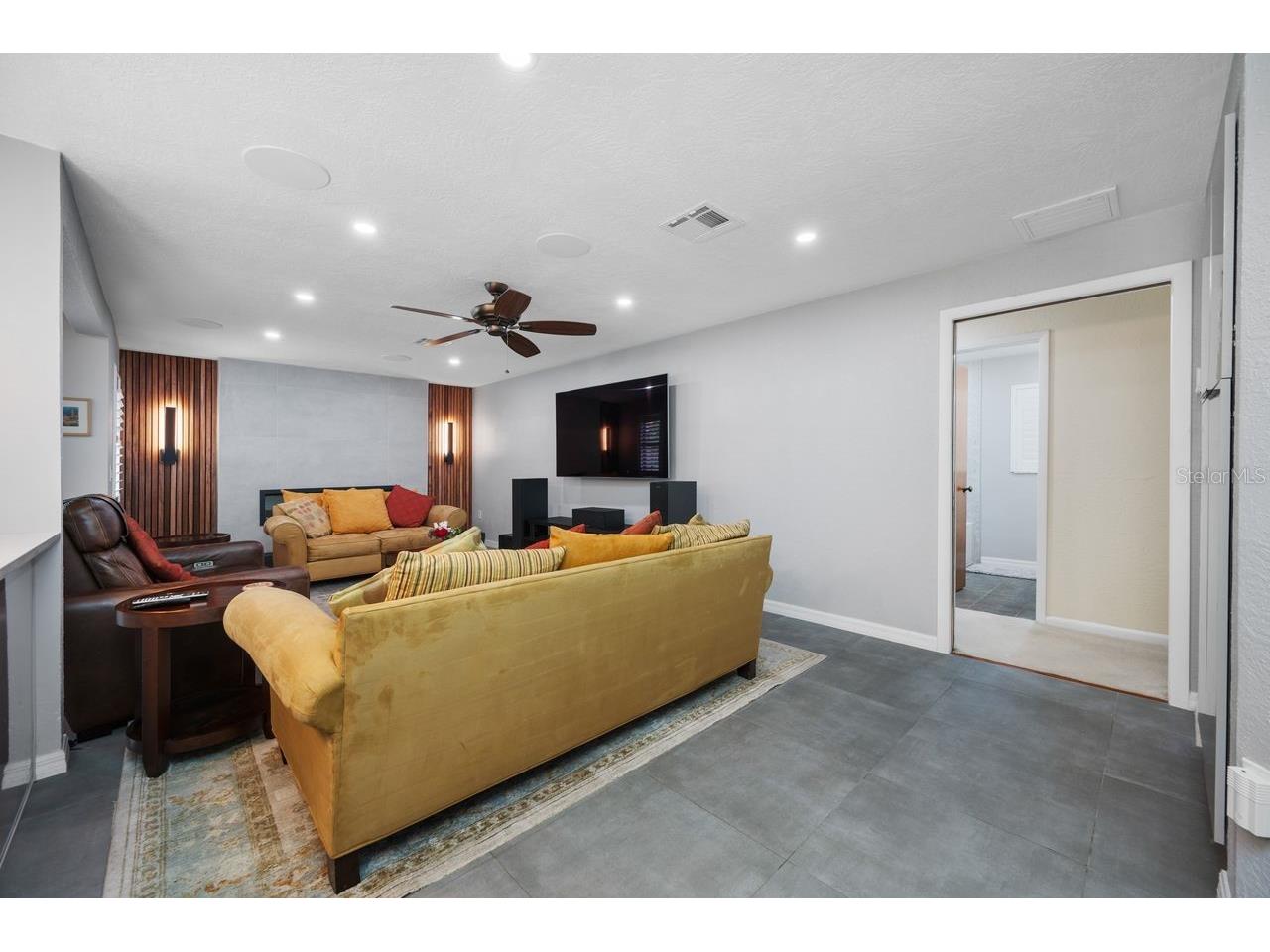 2827 Pheasant Run Clearwater FL 33759 TB8515898 image30