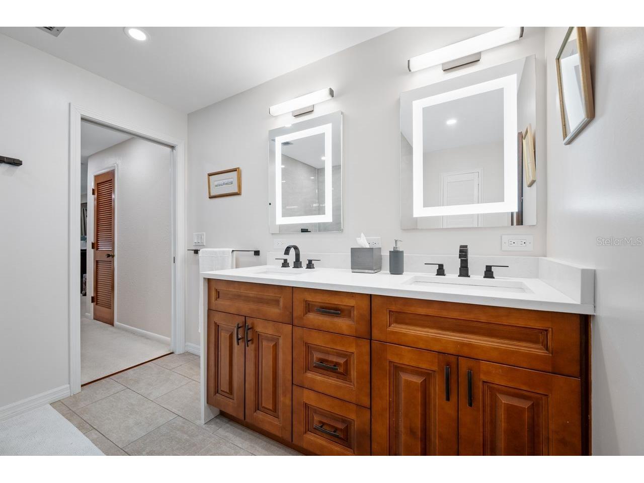 2827 Pheasant Run Clearwater FL 33759 TB8515898 image33