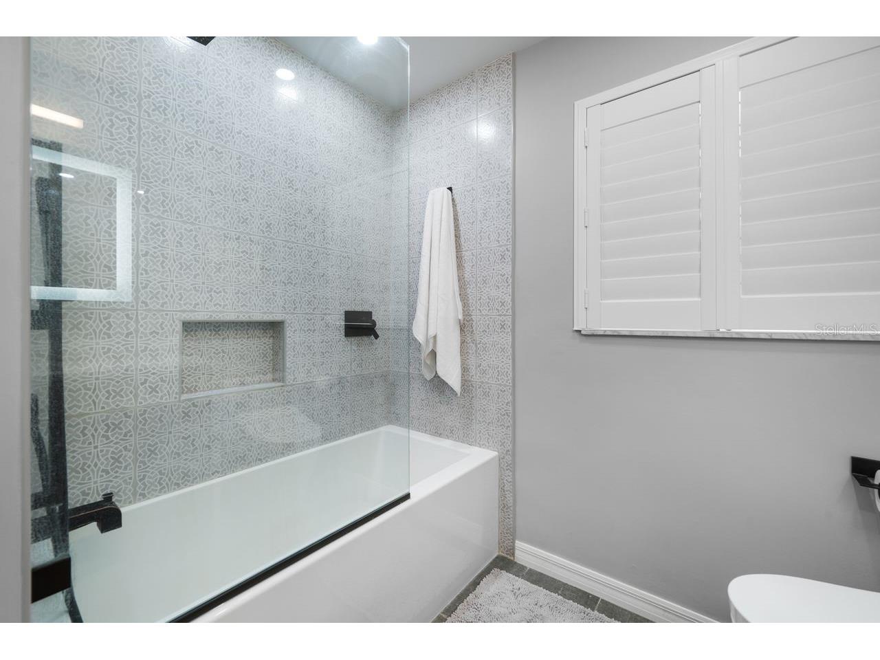 2827 Pheasant Run Clearwater FL 33759 TB8515898 image38