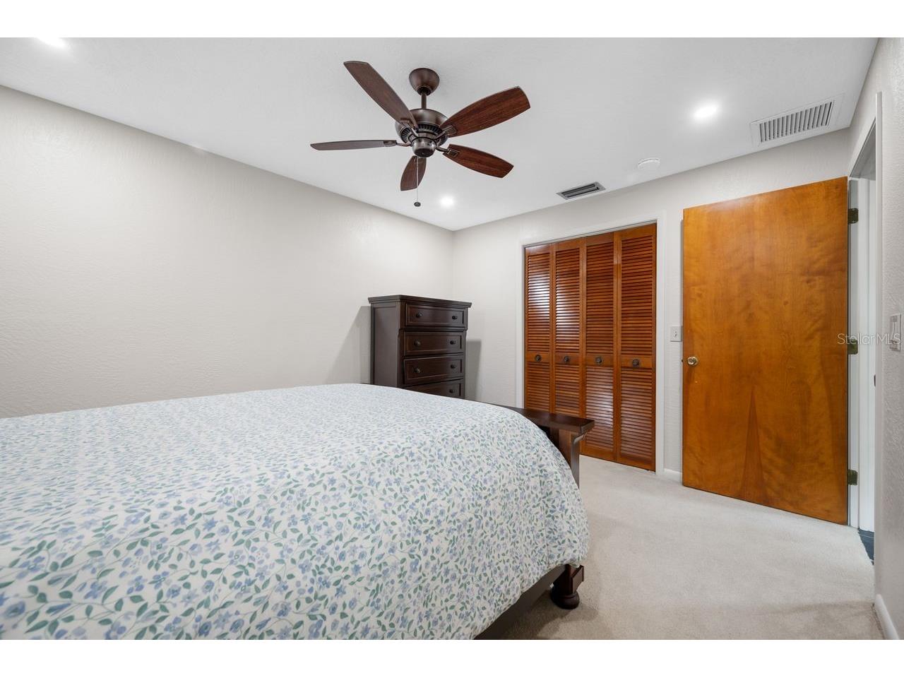 2827 Pheasant Run Clearwater FL 33759 TB8515898 image44
