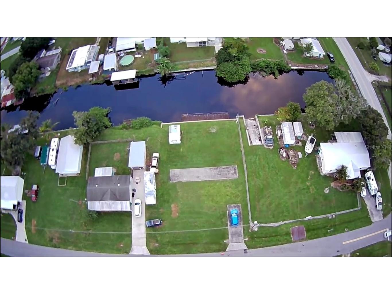 2827 SE 37th Avenue Okeechobee FL 34974 - LAKE OKEECHOBEE TAYLOR CREEK OM686543 image1