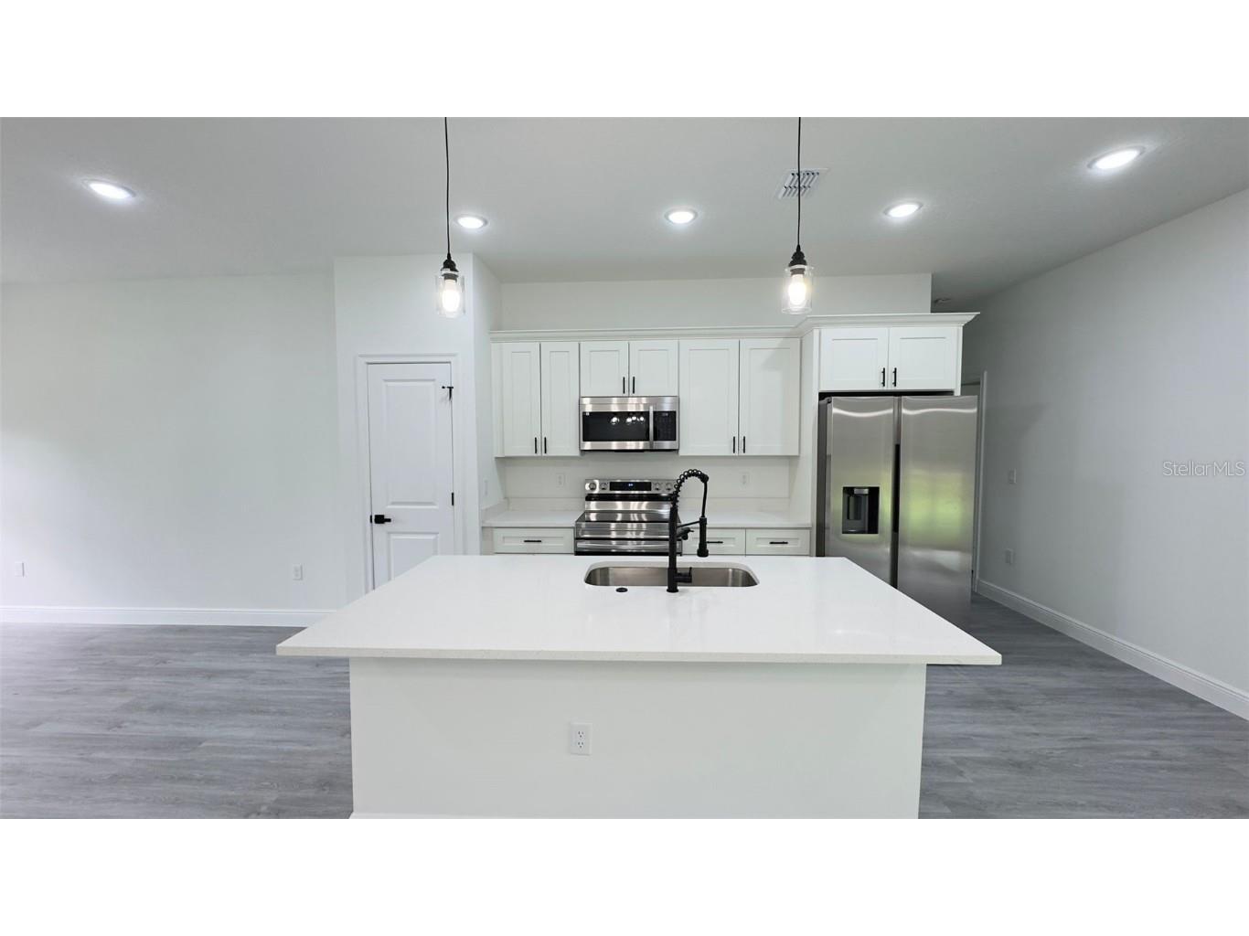 2827 W Xenox Drive Citrus Springs FL 34433 O6343709 image4