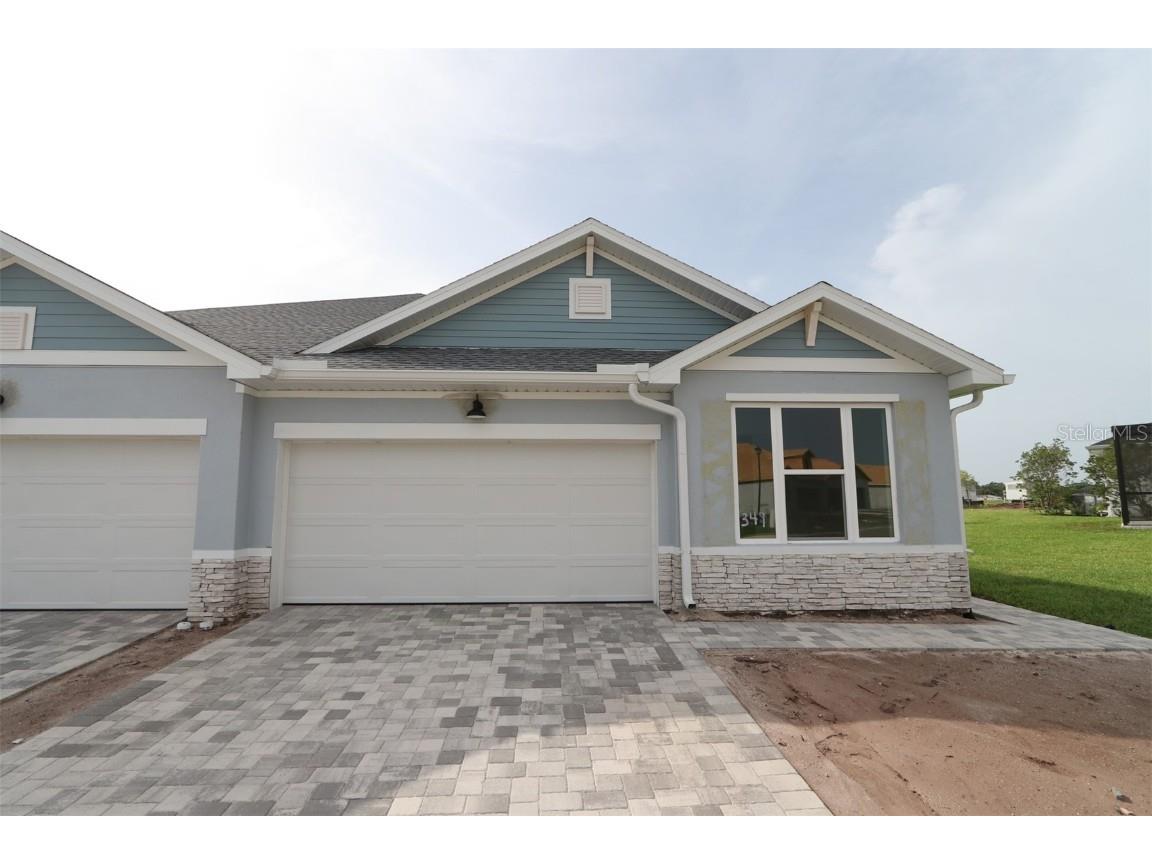 2828 Marrakesh Lane Sarasota FL 34234 TB8363267 image1