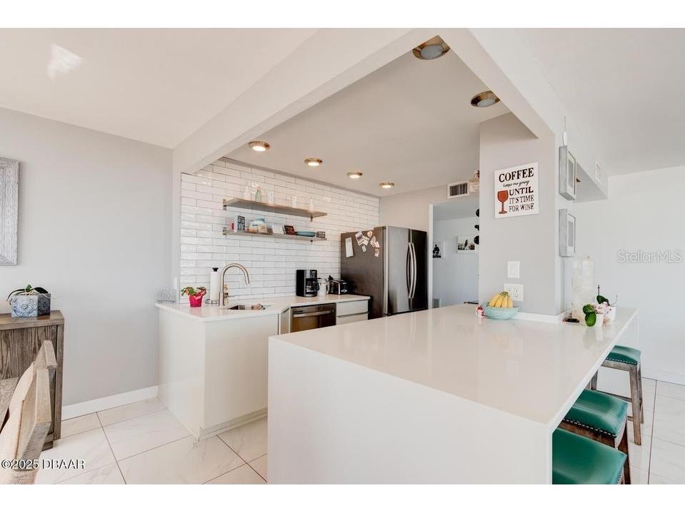 2828 N Atlantic Avenue #302 Daytona Beach FL 32118 V4948501 image9