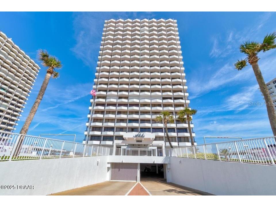 2828 N Atlantic Avenue #303 Daytona Beach FL 32118 V4948518 image1