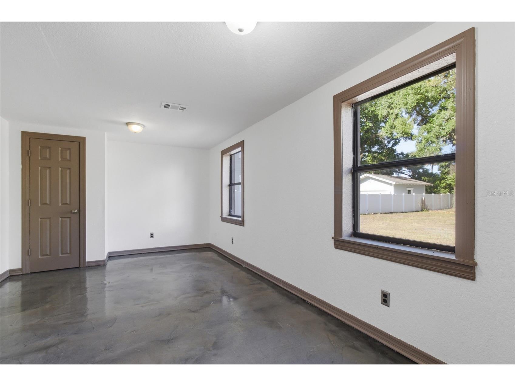 2828 N Elmore Avenue Tampa FL 33602 TB8495301 image6