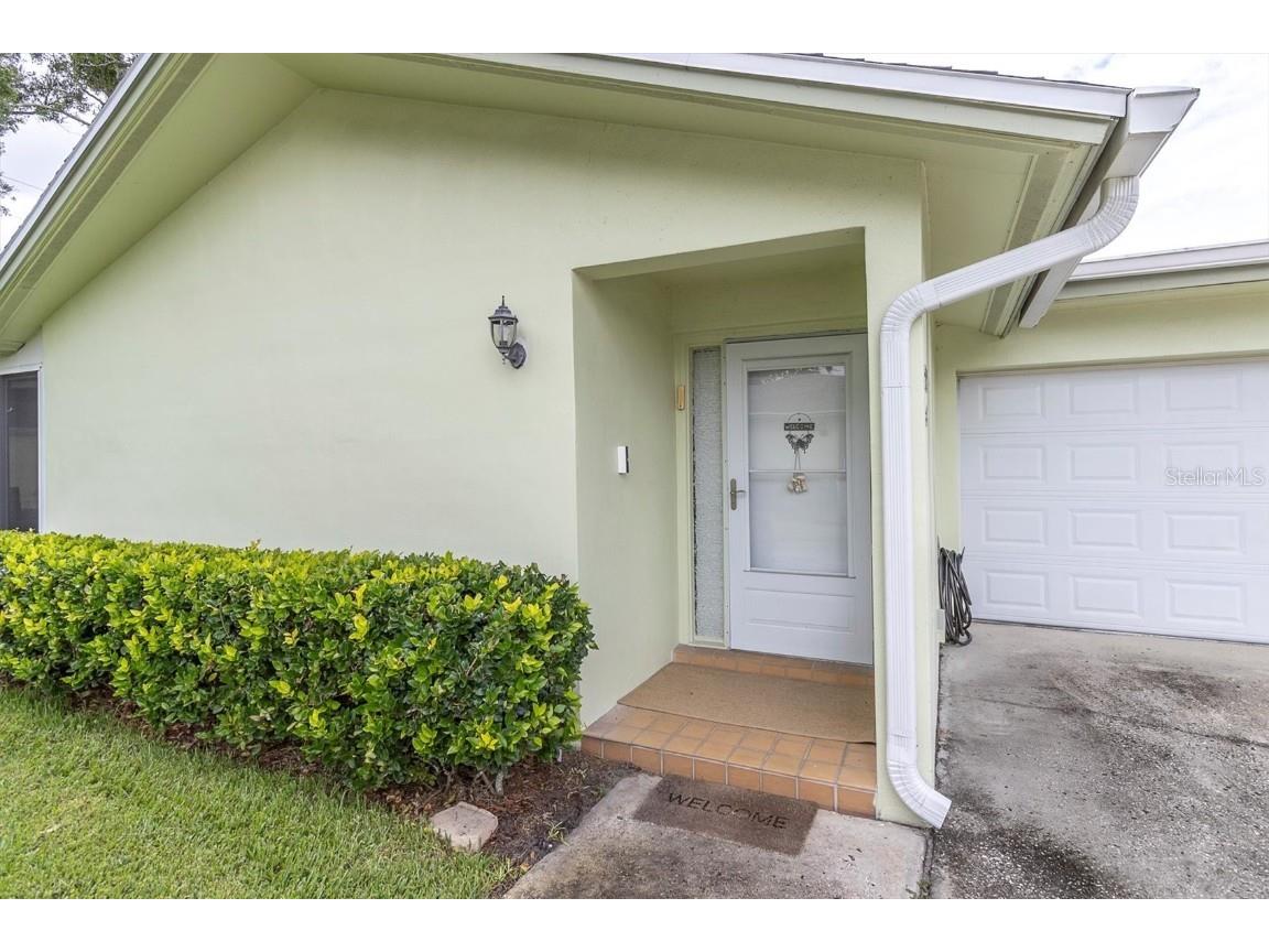 2828 Sherbrooke Lane #C Palm Harbor FL 34684 TB8429395 image3