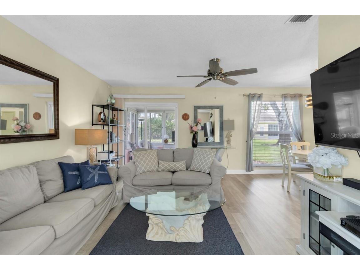 2828 Sherbrooke Lane #C Palm Harbor FL 34684 TB8429395 image6