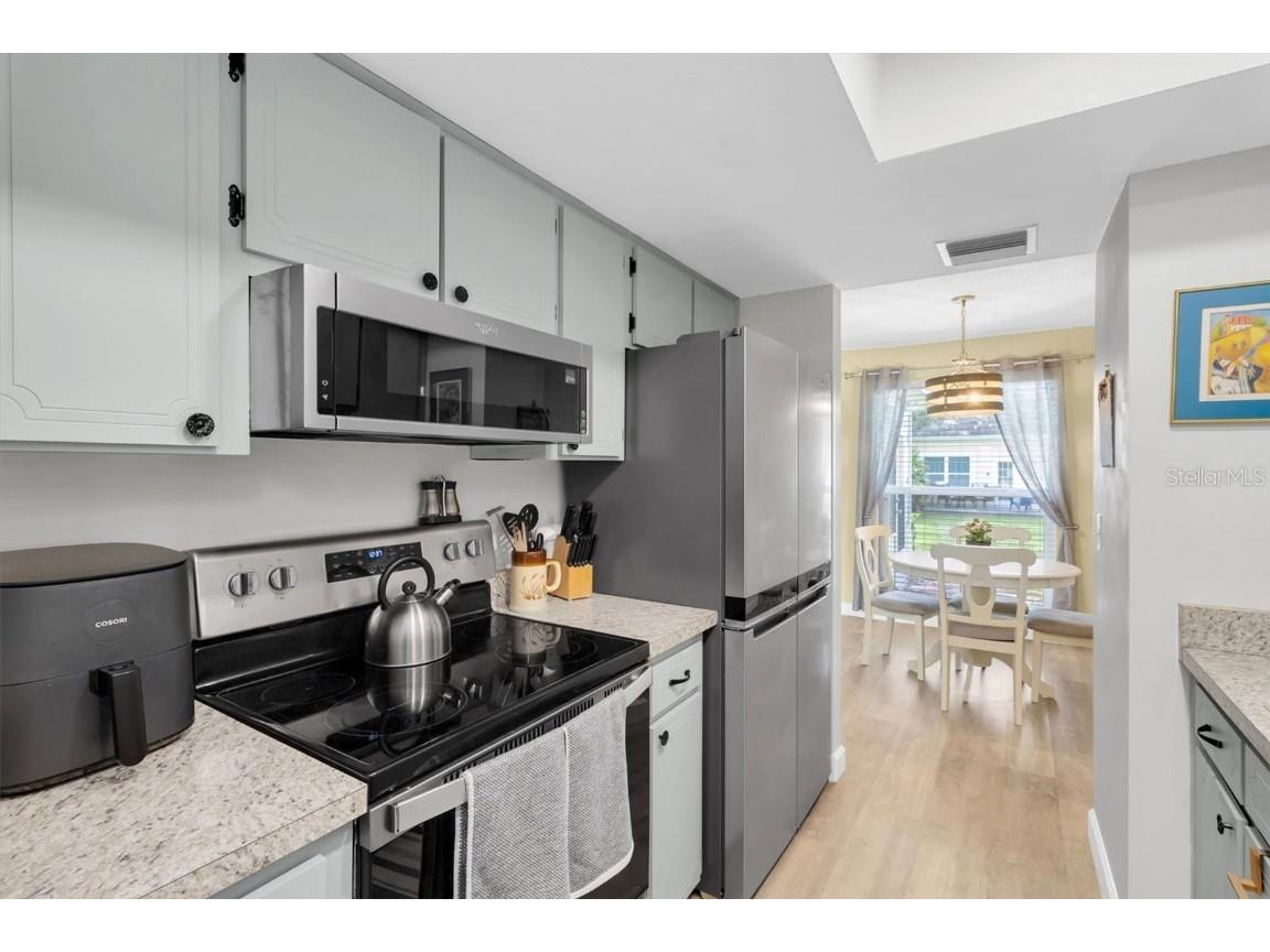 2828 Sherbrooke Lane #C Palm Harbor FL 34684 TB8429395 image8