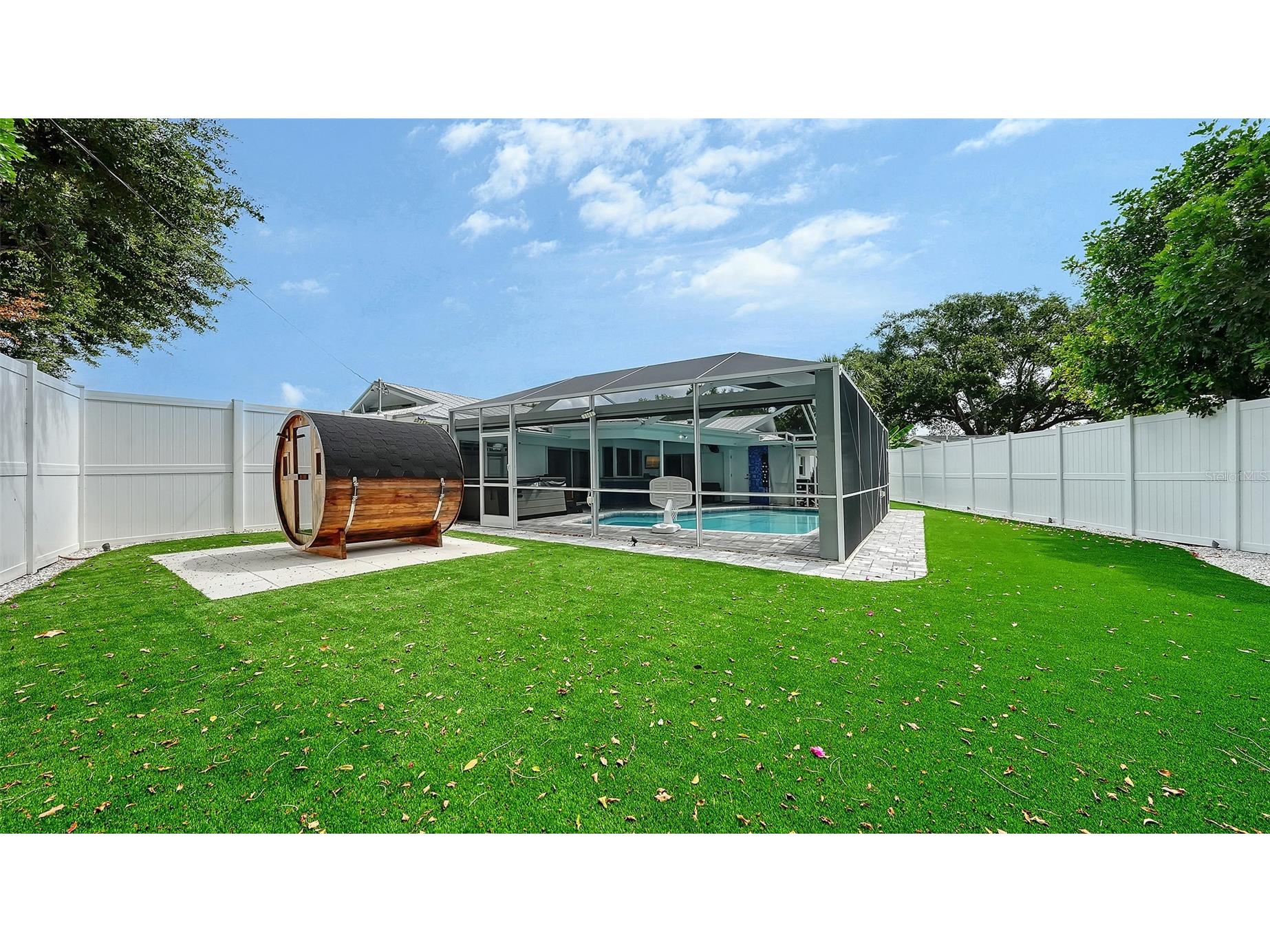 2828 Suncrest Drive Sarasota FL 34239 A4698395 image29