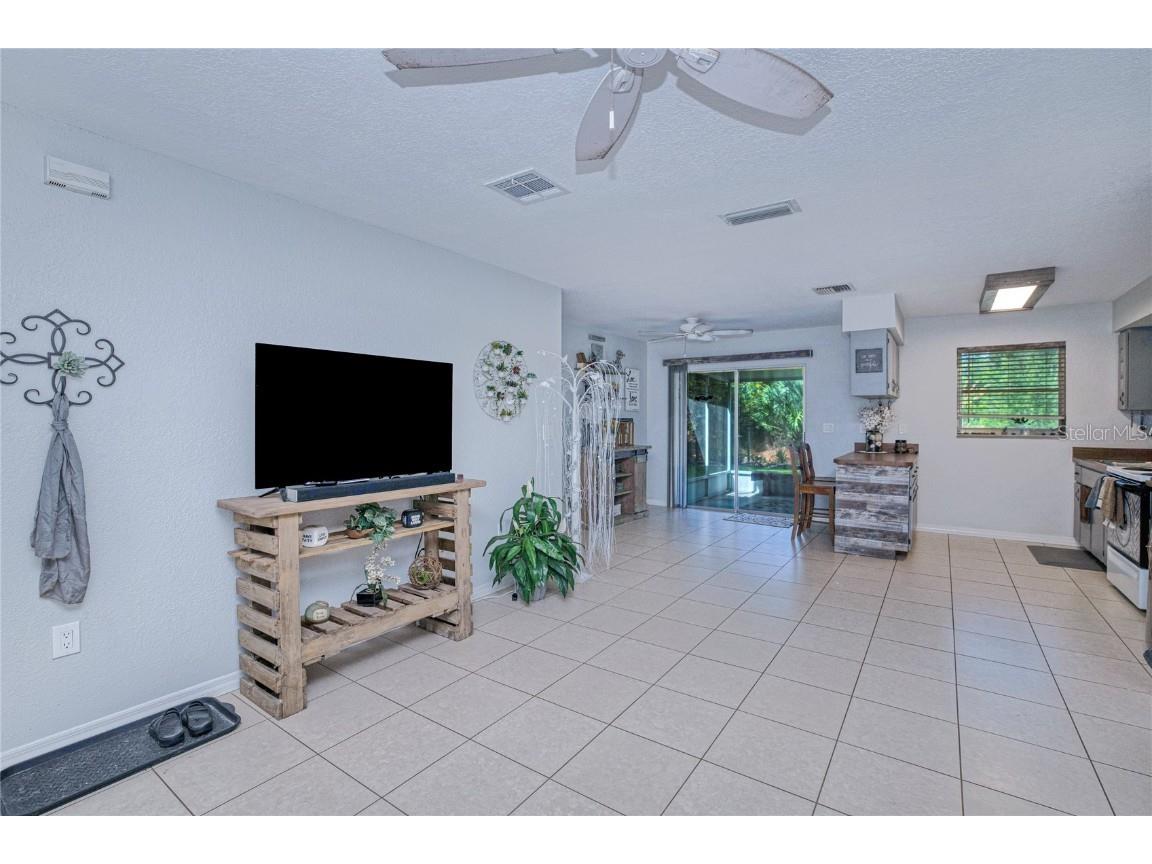 28286 S Twin Lakes Drive Punta Gorda FL 33955 C7516897 image3
