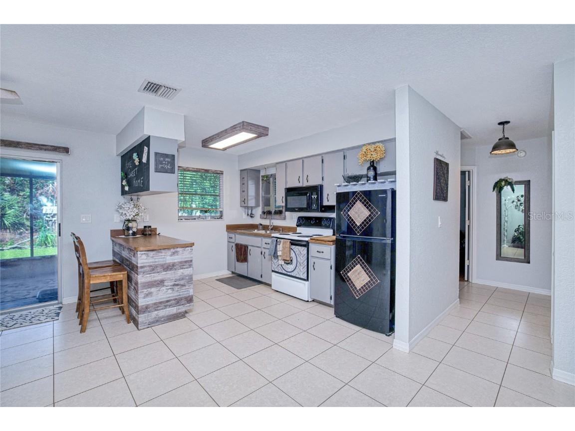 28286 S Twin Lakes Drive Punta Gorda FL 33955 C7516897 image5