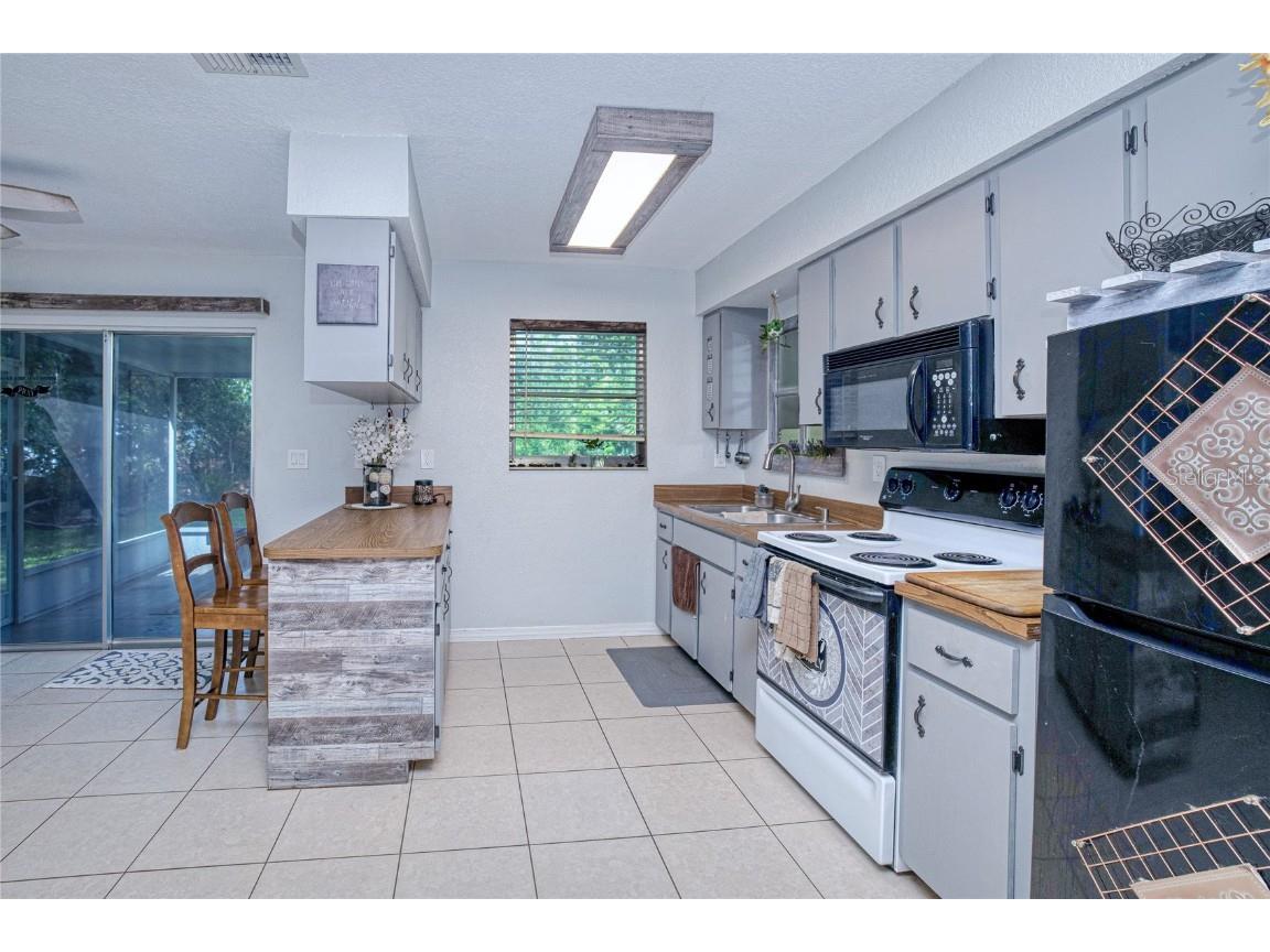 28286 S Twin Lakes Drive Punta Gorda FL 33955 C7516897 image6