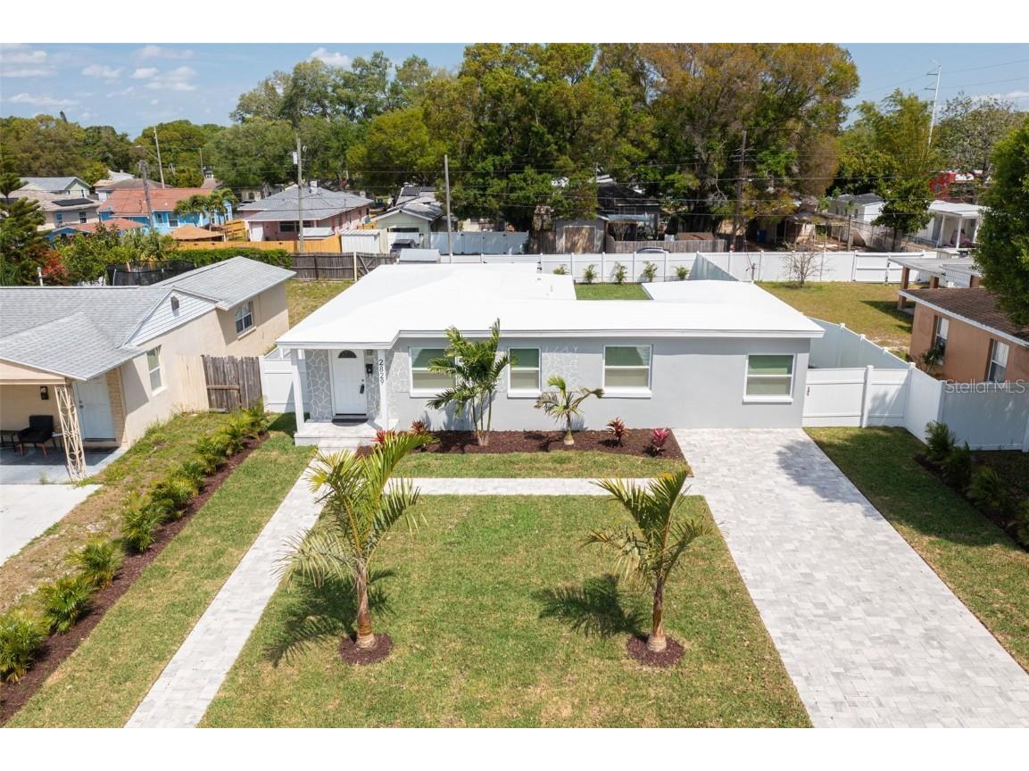 2829 37th Avenue N Saint Petersburg FL 33713 U8236374 image1
