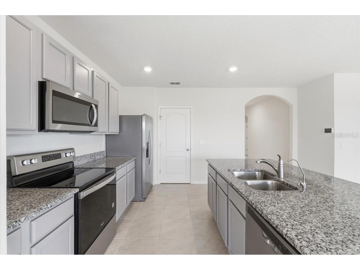 2829 Grandbury Grove Road Lakeland FL 33811 TB8487478 image15