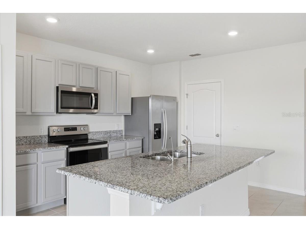 2829 Grandbury Grove Road Lakeland FL 33811 TB8487478 image16