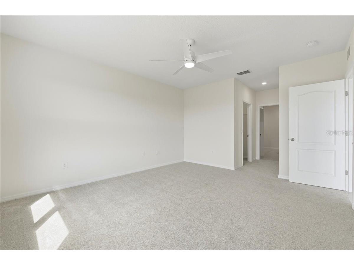 2829 Grandbury Grove Road Lakeland FL 33811 TB8487478 image18