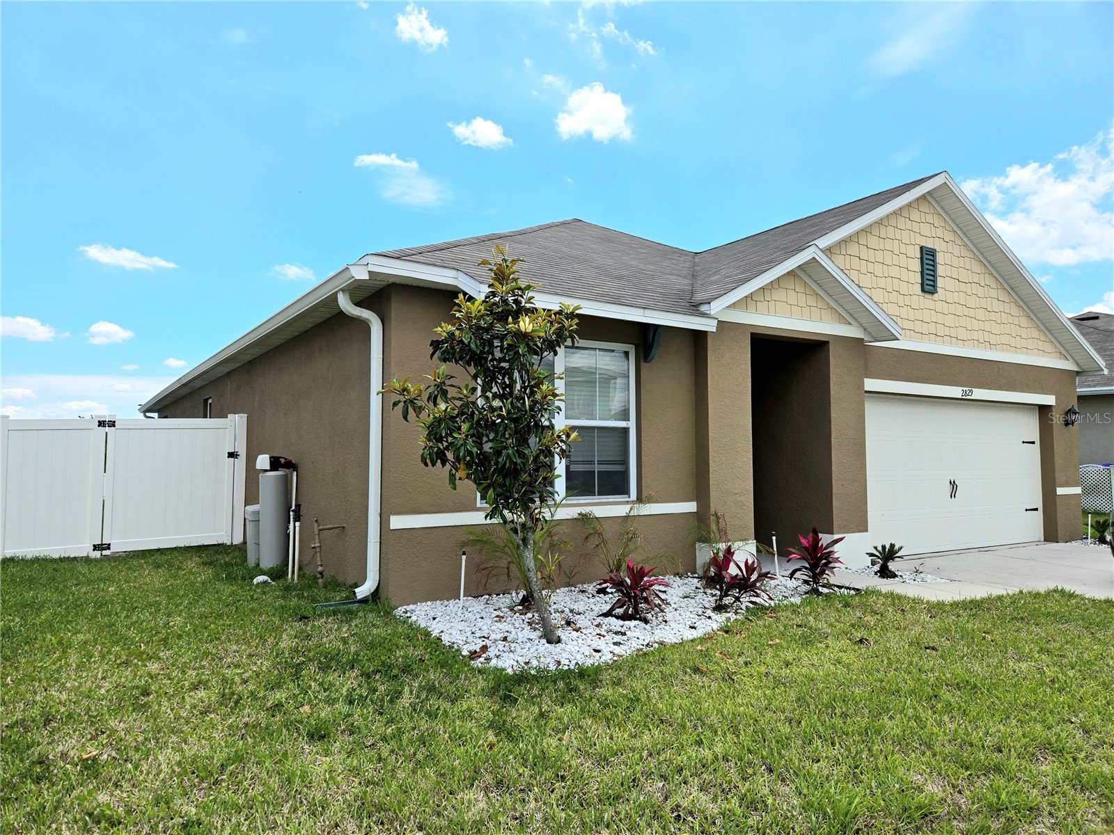 2829 Grandbury Grove Road Lakeland FL 33811 TB8487478 image2