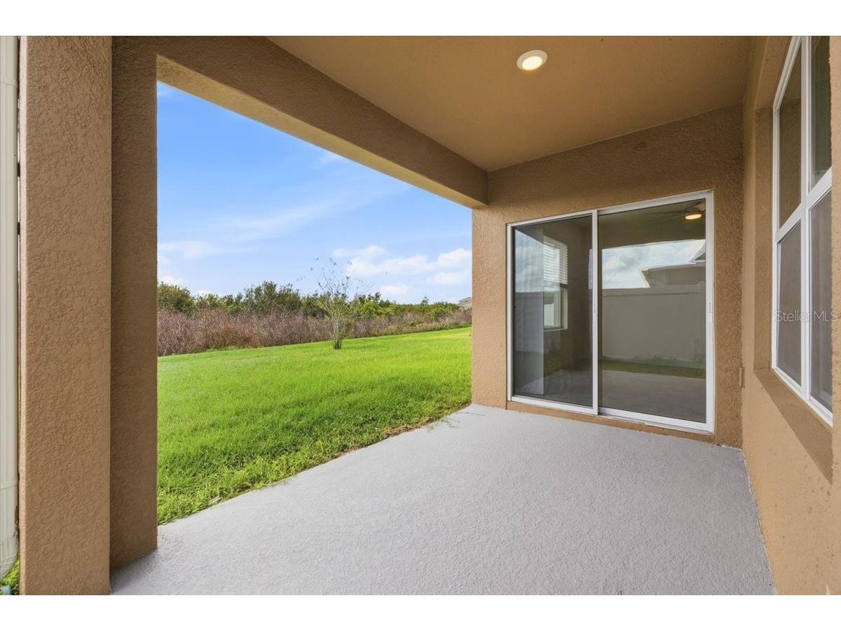 2829 Grandbury Grove Road Lakeland FL 33811 TB8487478 image36
