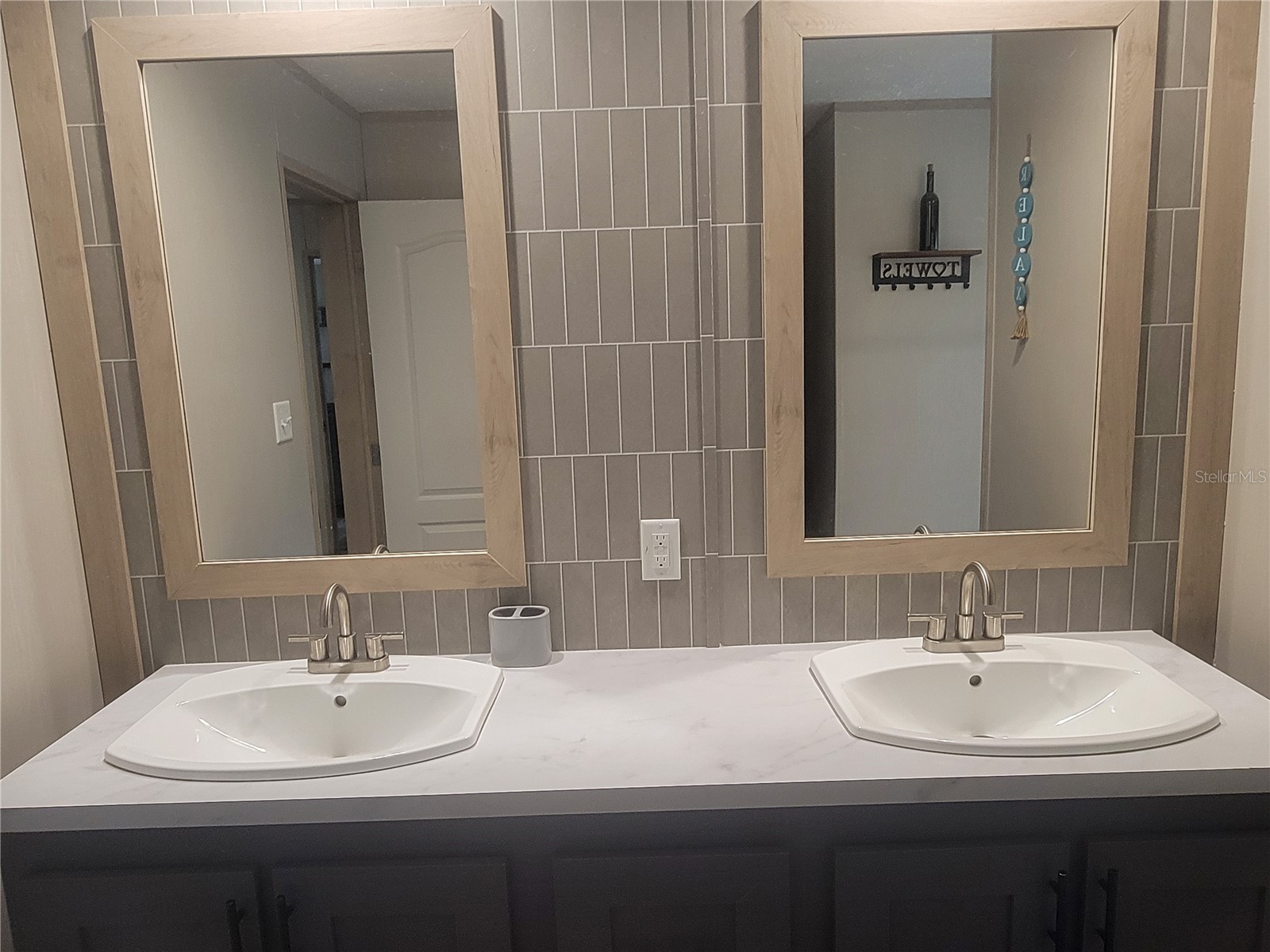 2829 N Lakefront Drive Hernando FL 34442 OM716611 image10