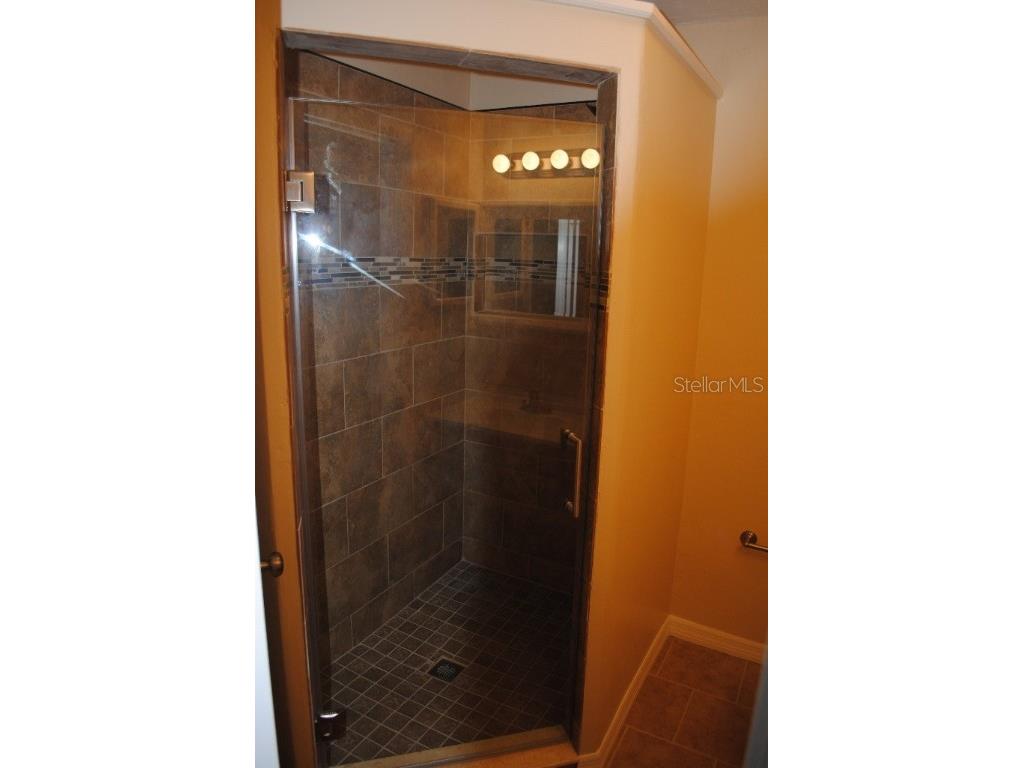 2829 NW 40th Place Gainesville FL 32605 TB8444325 image10