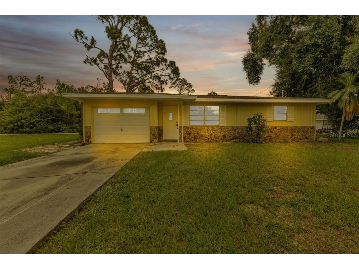 28297 Seal Court Punta Gorda FL 33955 C7495346 image1