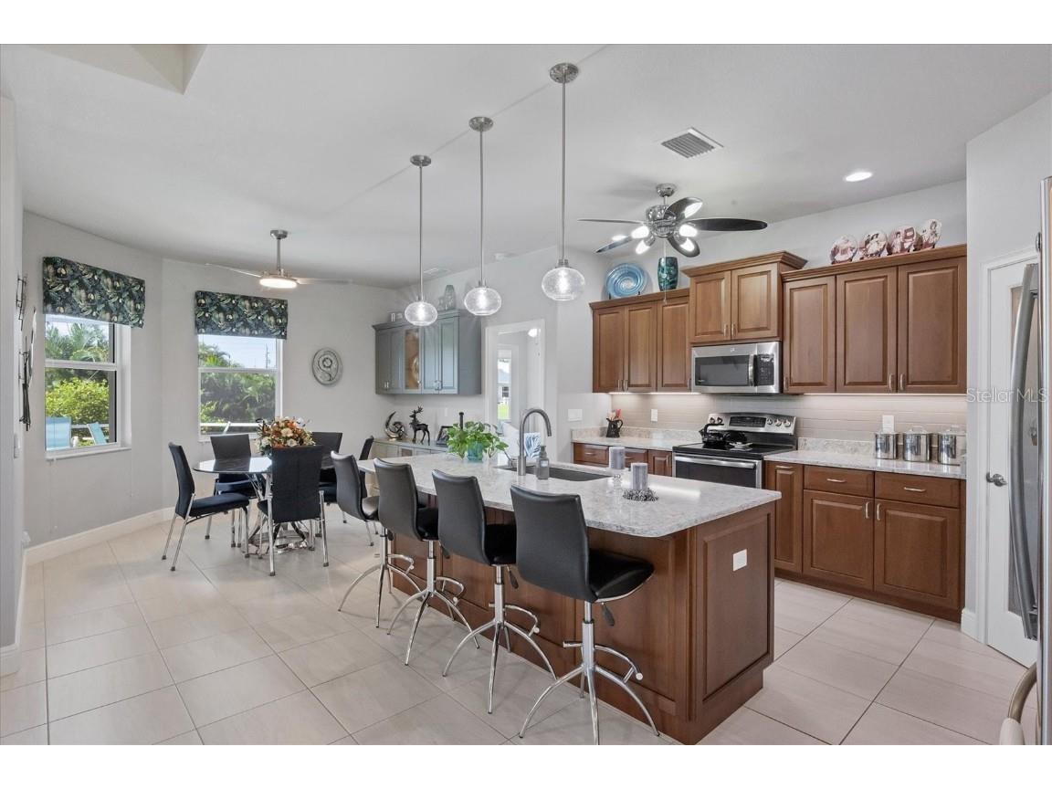 283 Long Meadow Lane Rotonda West FL 33947 D6137723 image15