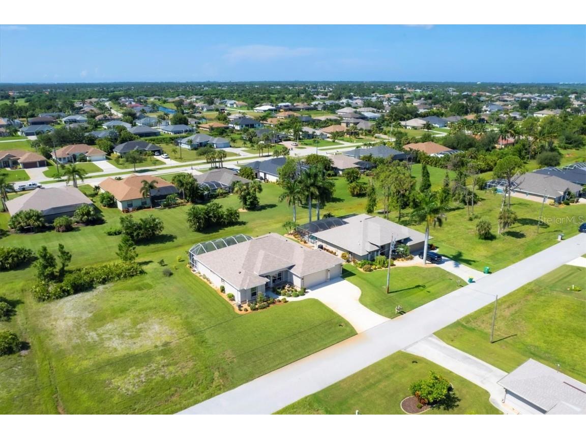 283 Long Meadow Lane Rotonda West FL 33947 D6137723 image3