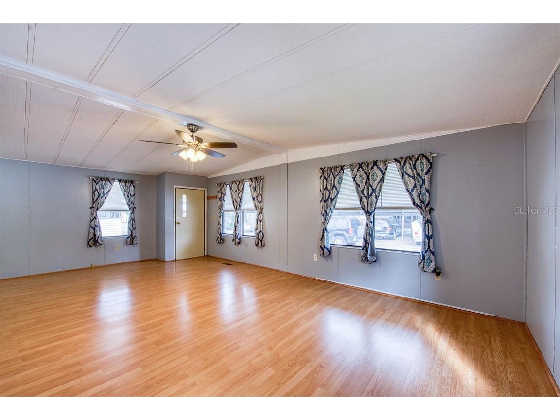 283 Pelican Drive N Oldsmar FL 34677 TB8453169 image2