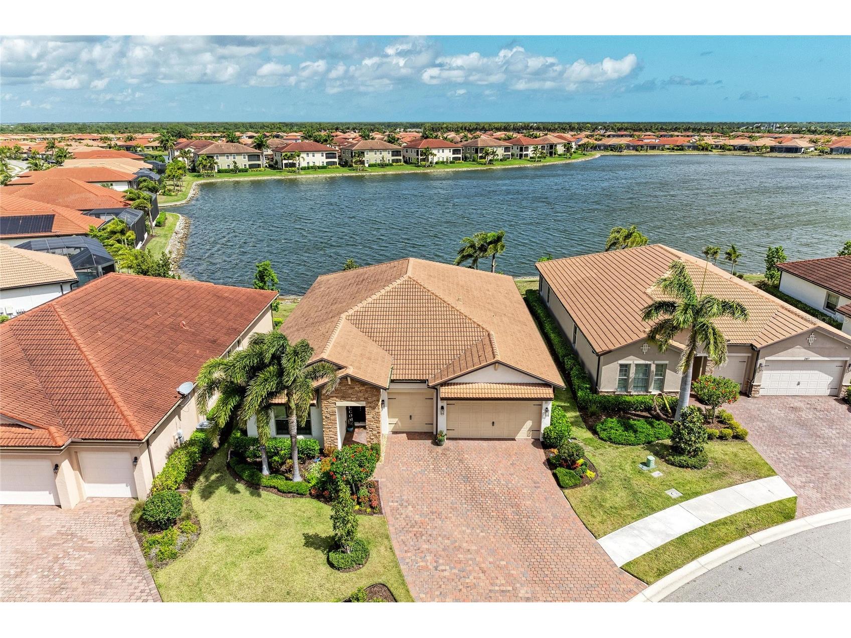 283 Toscavilla Boulevard Nokomis FL 34275 A4689186 image1