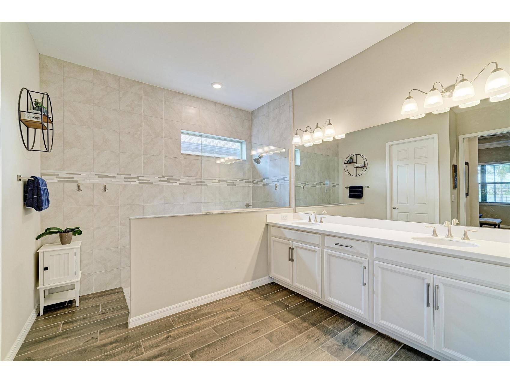 283 Toscavilla Boulevard Nokomis FL 34275 A4689186 image40