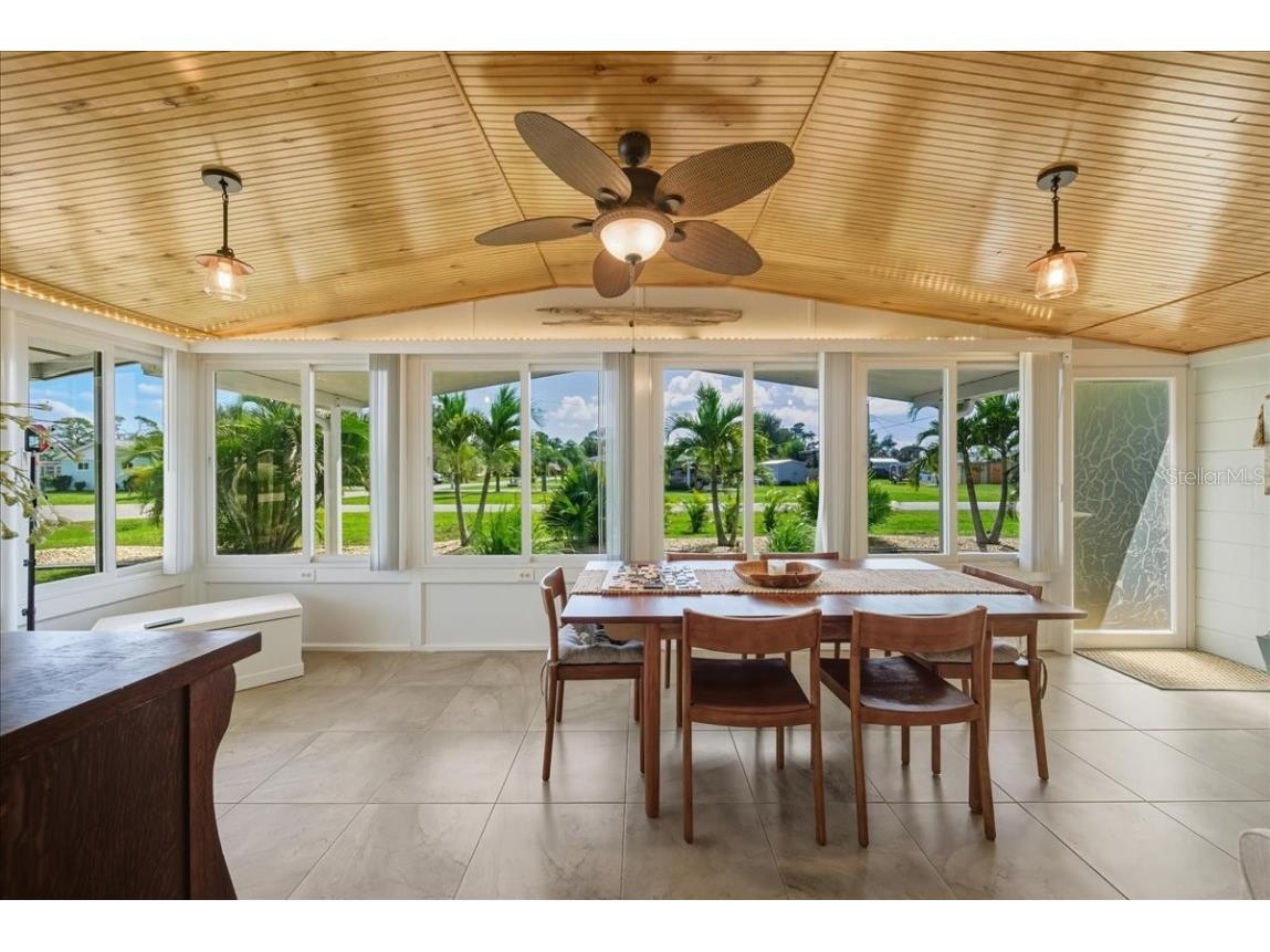 2830 10th Street Englewood FL 34224 A4669771 image13