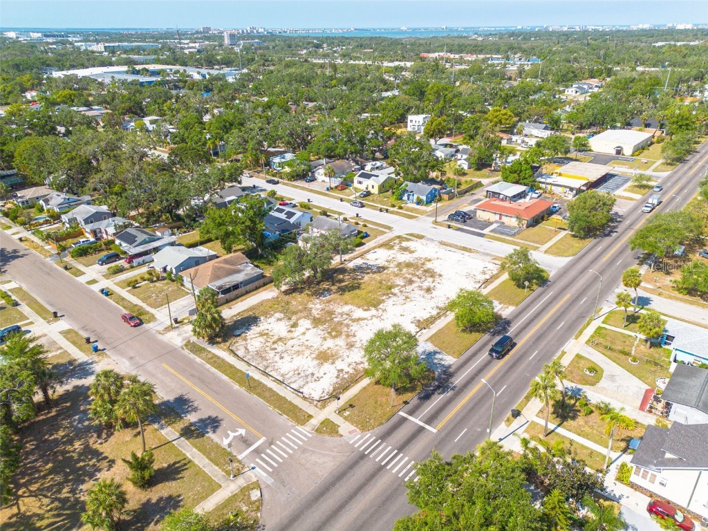 2830 18th Avenue S Saint Petersburg FL 33712 TB8376340 image3