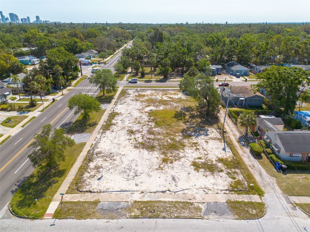 2830 18th Avenue S Saint Petersburg FL 33712 TB8376340 image5