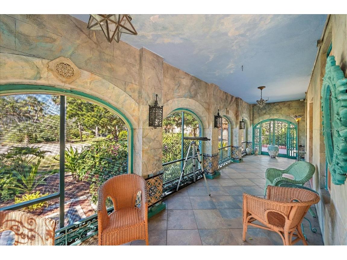 2830 Bay Shore Circle Sarasota FL 34234 A4665647 image25