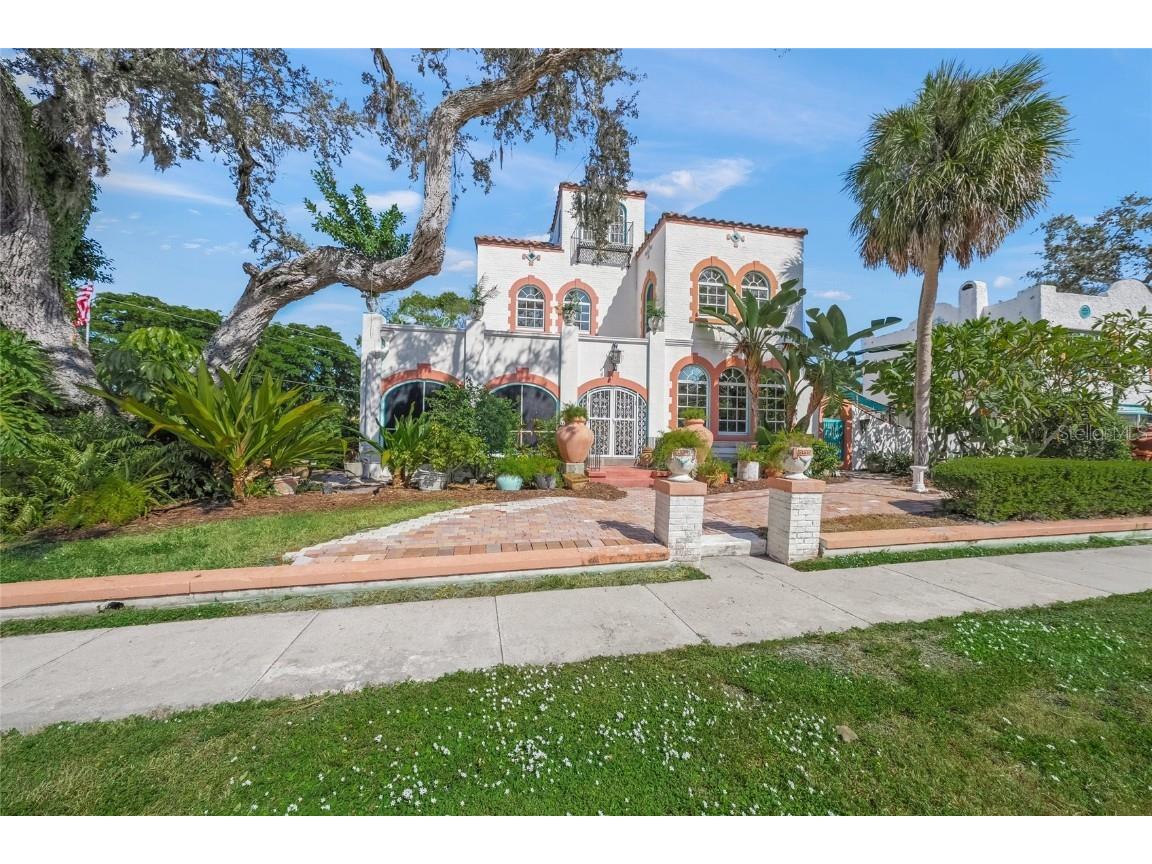 2830 Bay Shore Circle Sarasota FL 34234 A4665647 image38