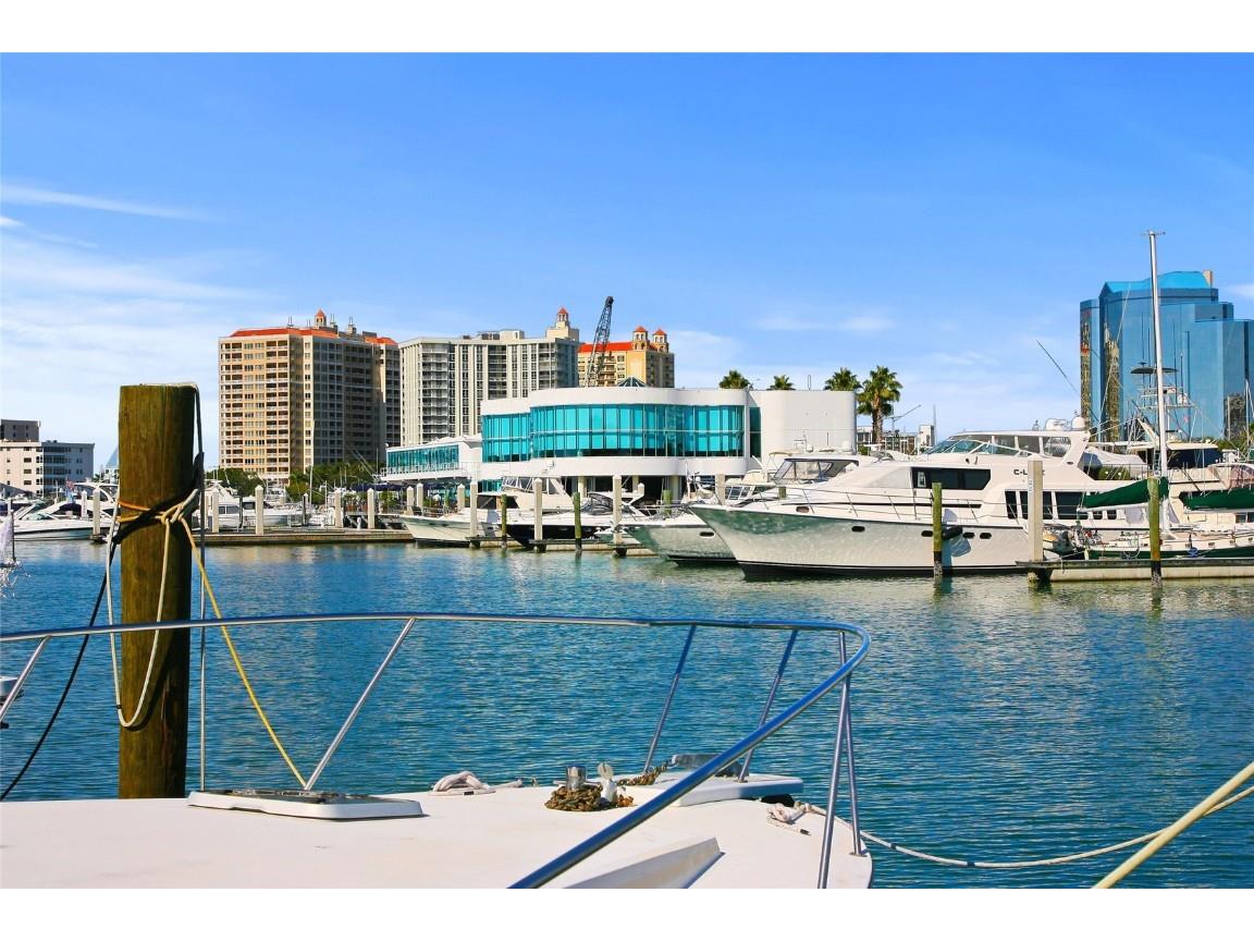 2830 Bay Shore Circle Sarasota FL 34234 A4665647 image59