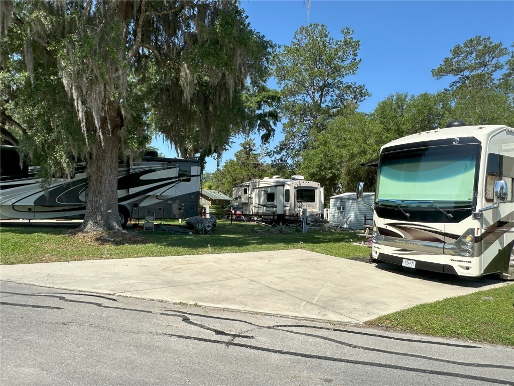 2830 NE 102nd Court Silver Springs FL 34488 OM672255 image1